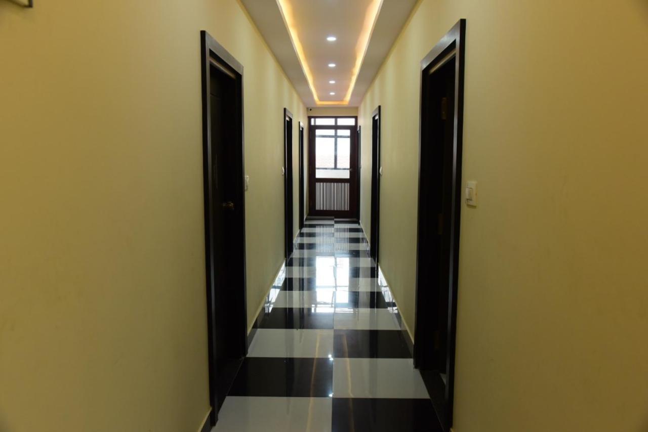 ホテルM G Residency Chikmagalūr エクステリア 写真